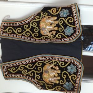 Vintage Carol Horn Embroidered Sequined Beaded Elephant Vest Plus Size 50"